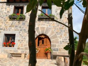 Casa Rural Elurkoia