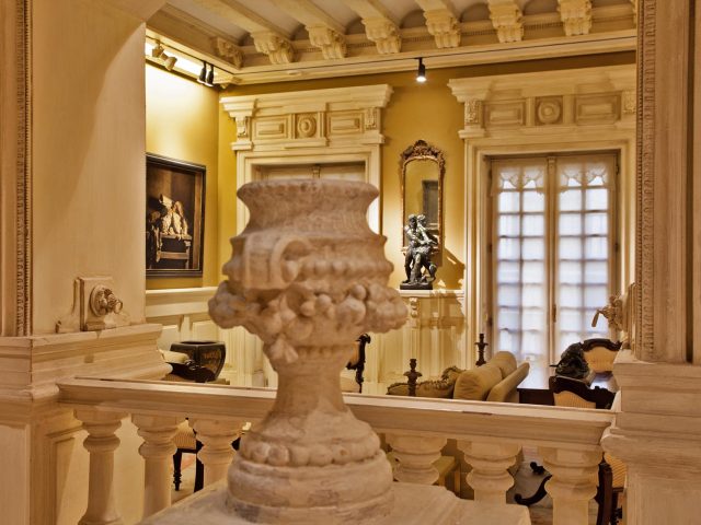 Fundación Miguel Echauri