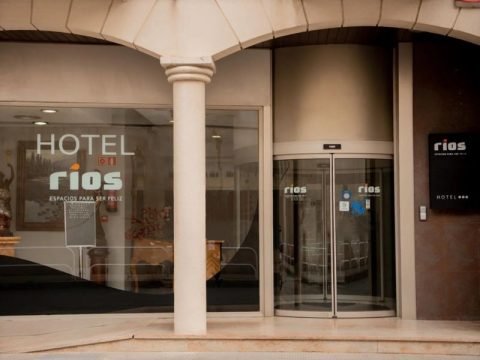 Hotel, Restaurante y Cafetería Ríos