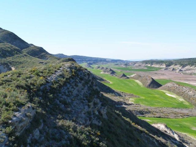 Ruta senderismo en Peralta