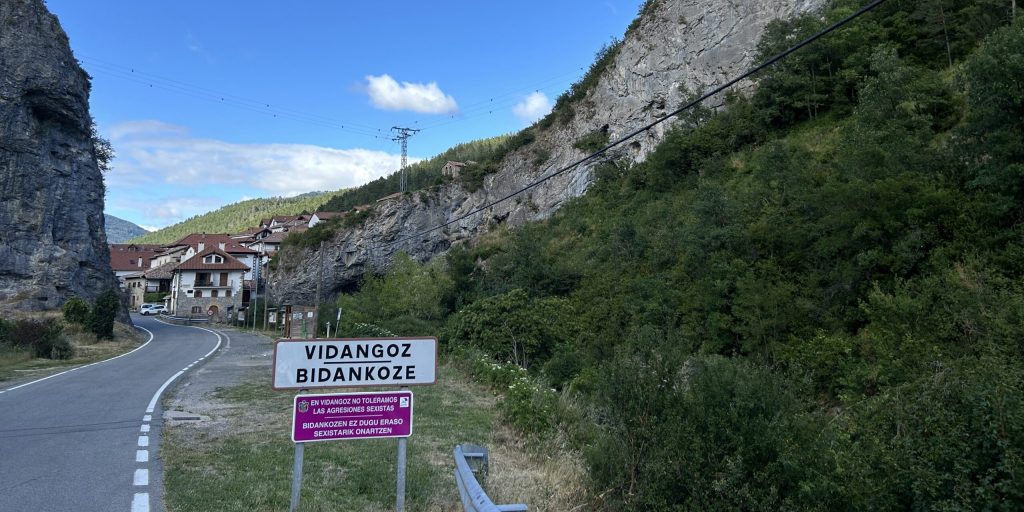 Vidangoz