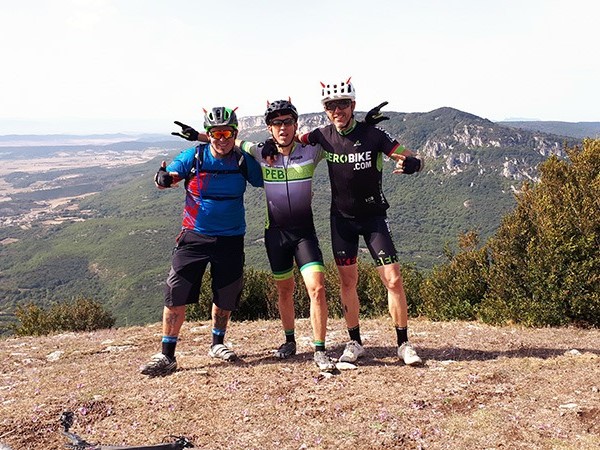 Peñas de Azanza por Eraul