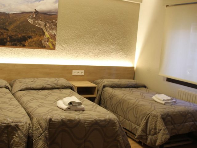 Hostal Acella