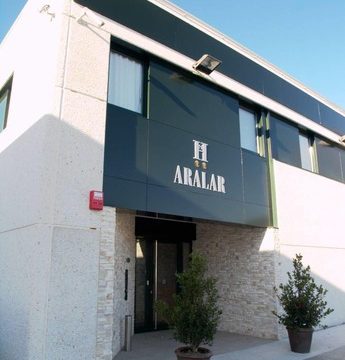 Hostal Aralar