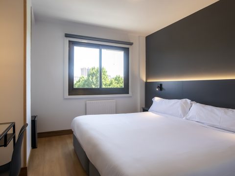 Hotel Sancho Ramírez