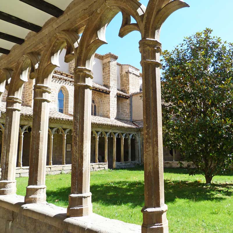 monasterio de santiago - sangüesa